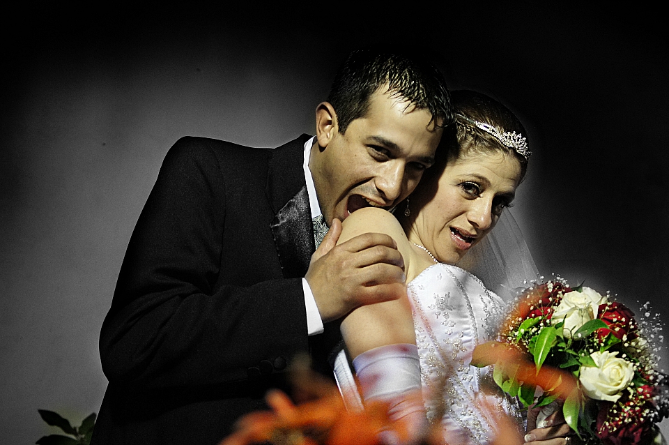 Novios el día de su boda, fotografía de Jorge Tieghi